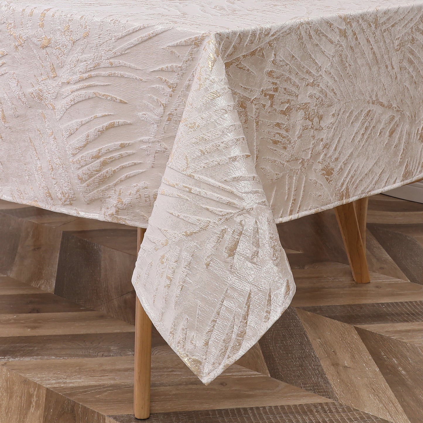 Shul Tablecloth Jacquard #STC1382