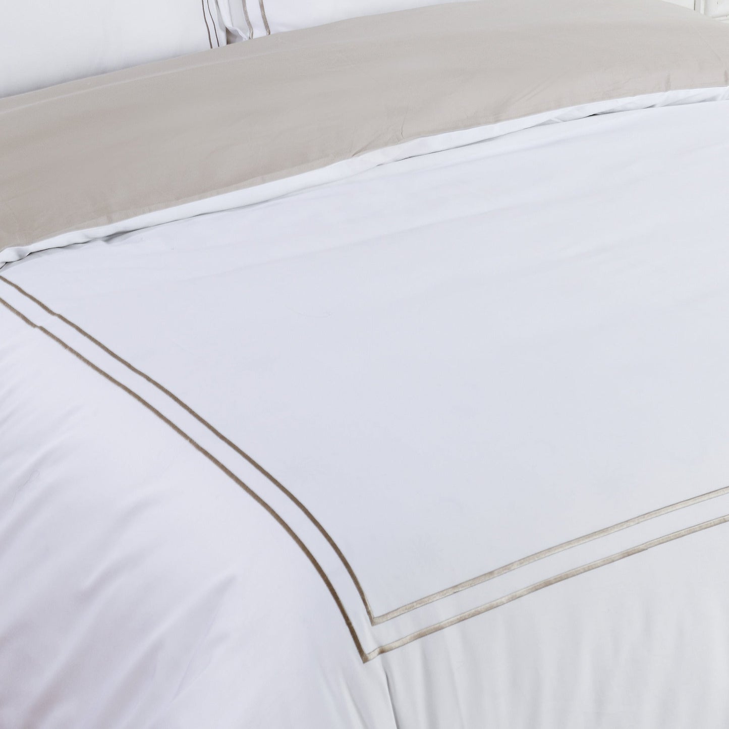 Flora Hotel Collection - White with Taupe Embroidery #BL51-3
